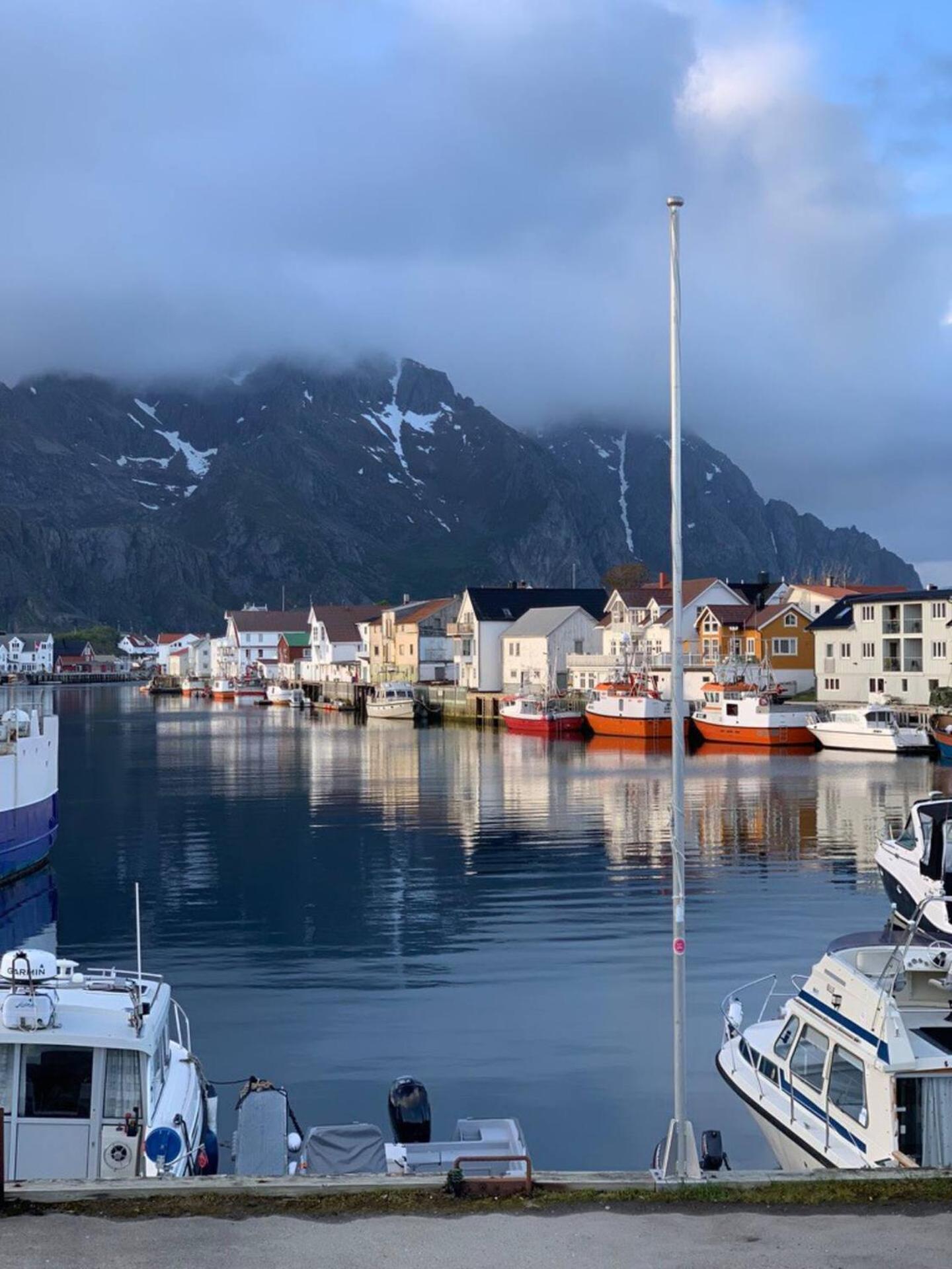 Stor Moderne Leilighet I Henningsvaer, 70 Kvm מראה חיצוני תמונה